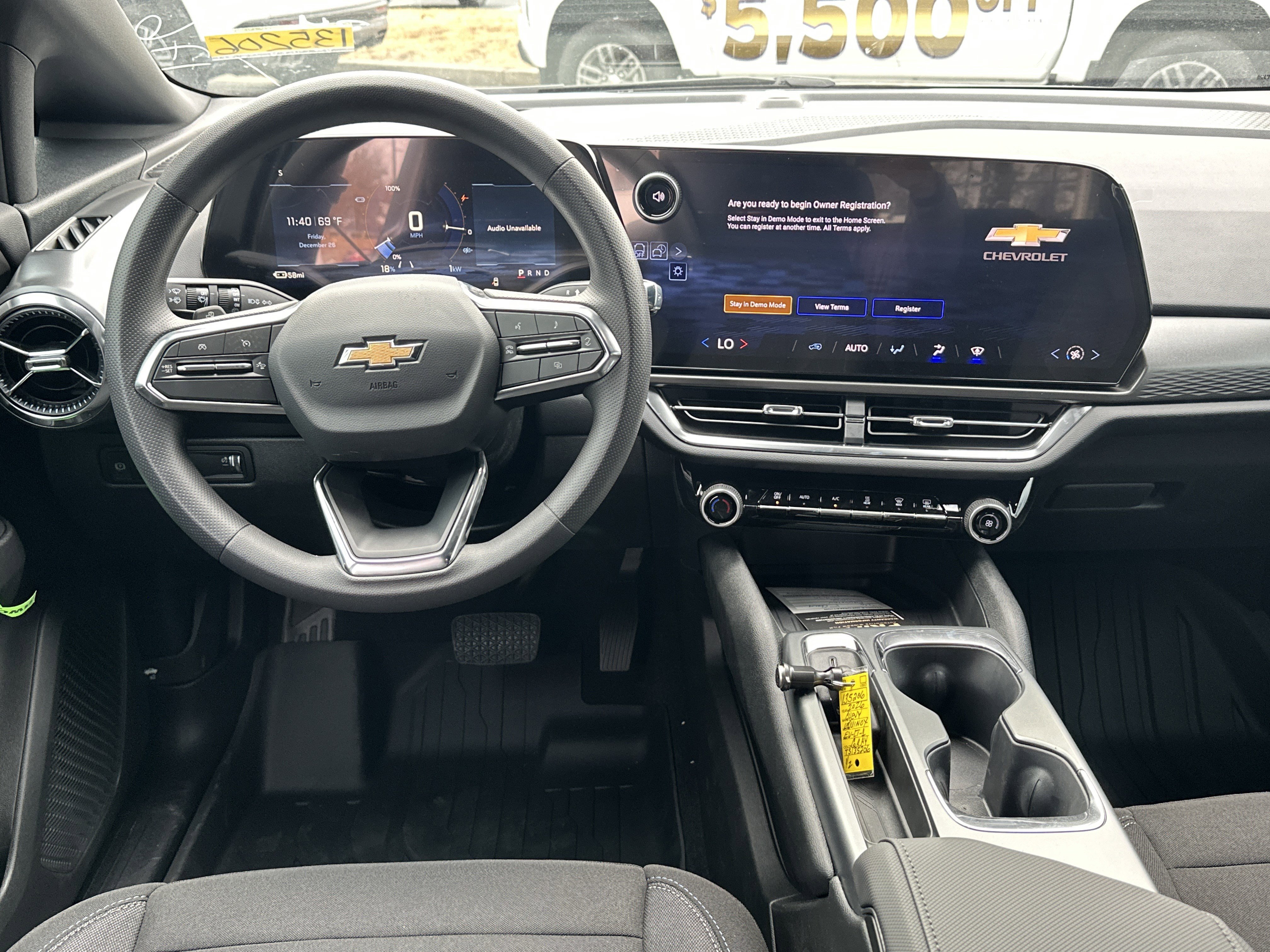 2026 Chevrolet Equinox EV LT1 w/PCY