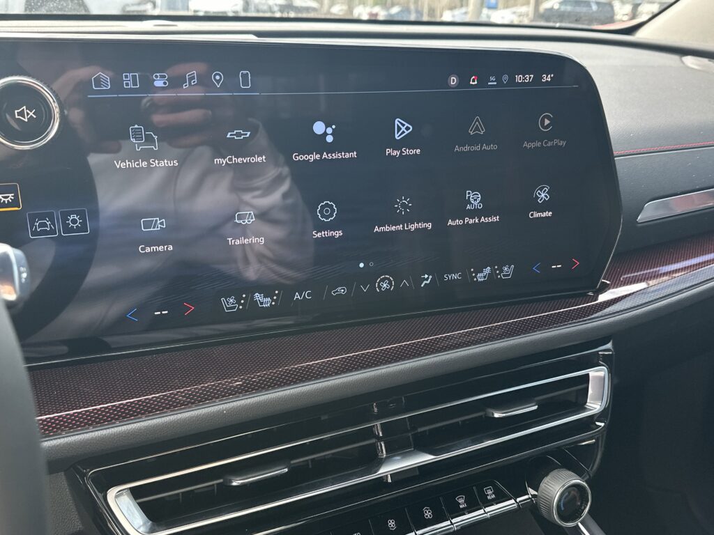 2026 Chevrolet Traverse FWD RS