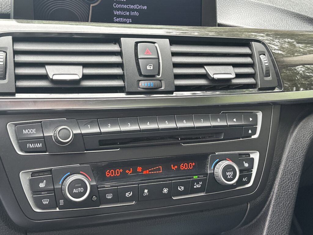 2013 BMW 3 Series 328i