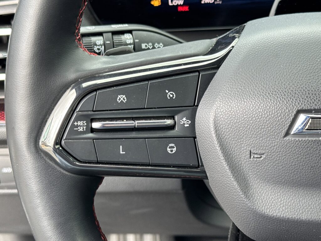 2024 Chevrolet Traverse AWD RS