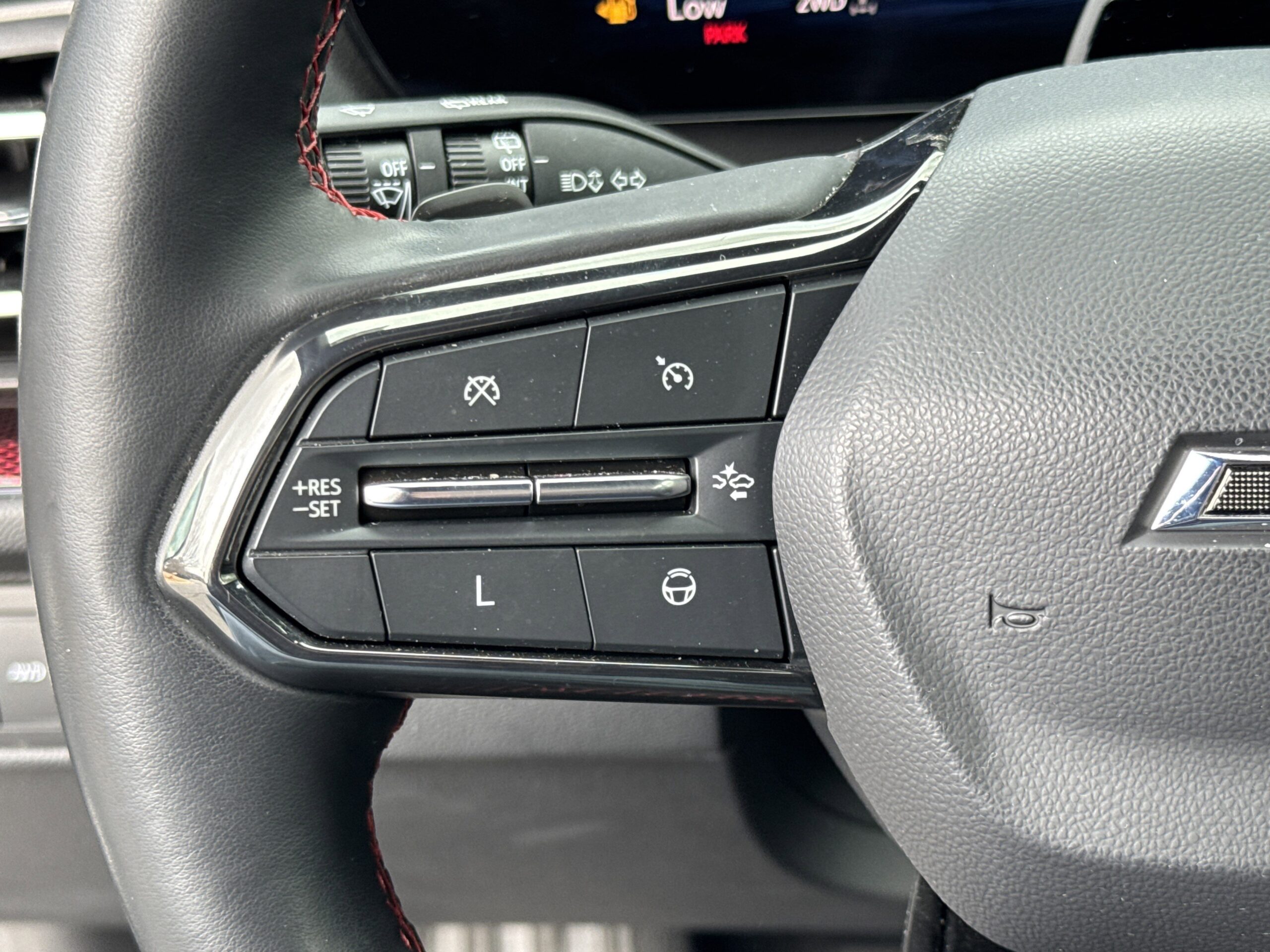 2024 Chevrolet Traverse AWD RS