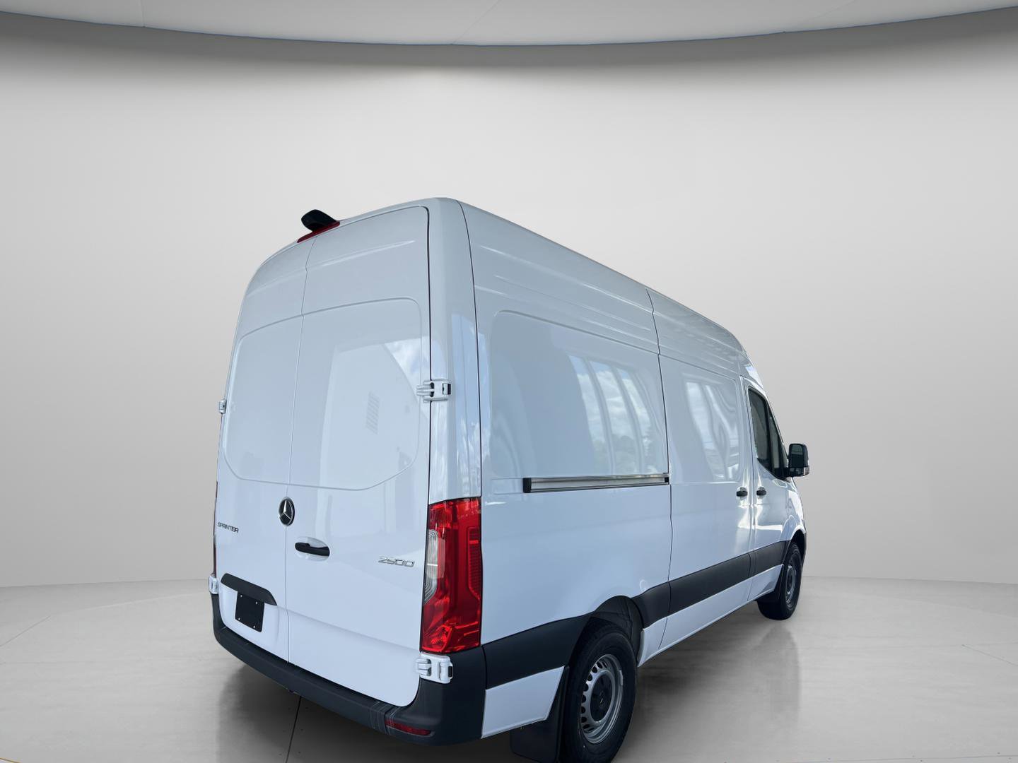 2025 Mercedes-Benz Sprinter Cargo Van 2500
