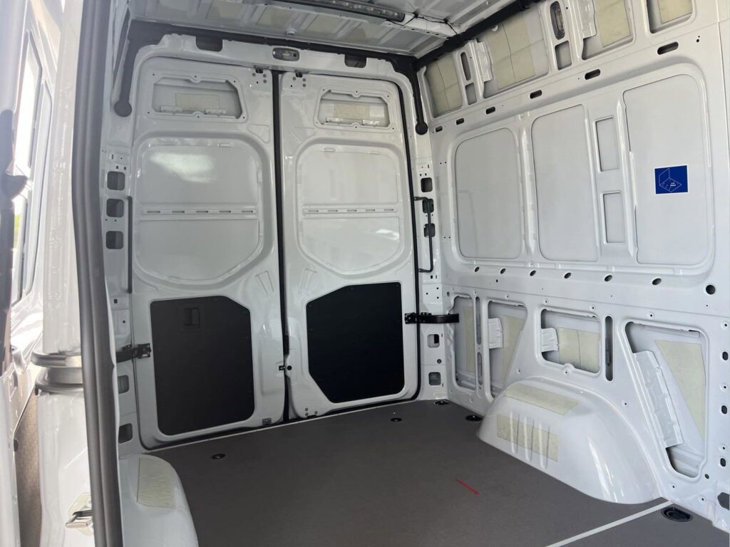 2025 Mercedes-Benz Sprinter Cargo Van 2500