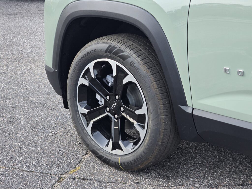 2026 Chevrolet Equinox FWD LT