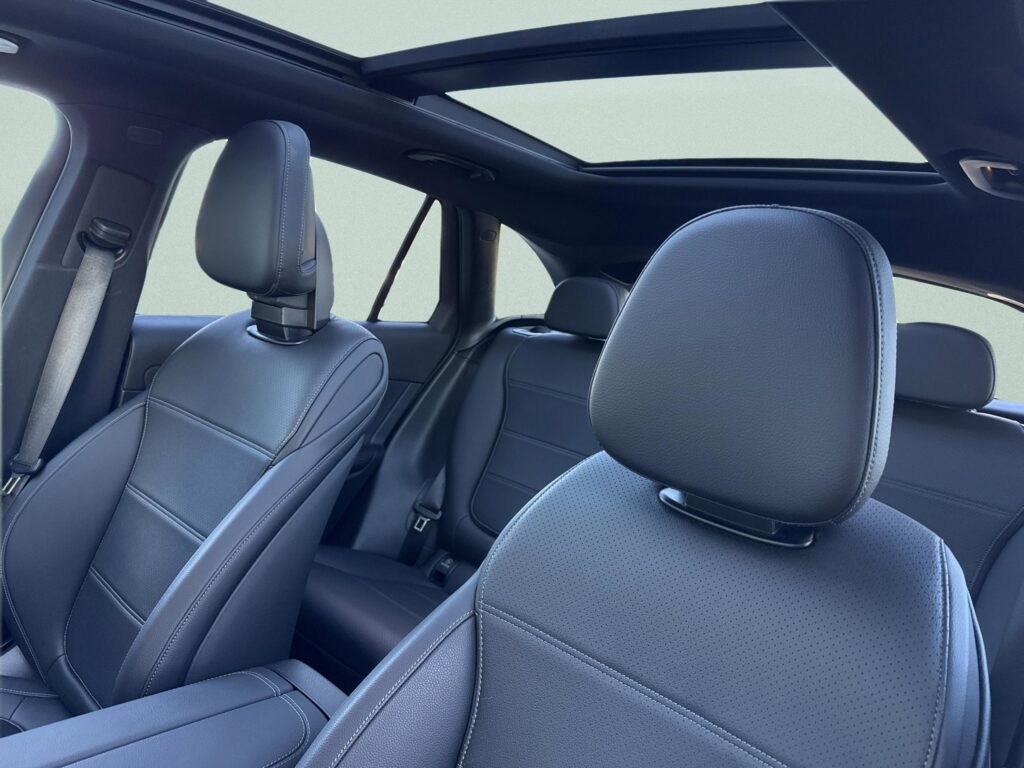 2025 Mercedes-Benz GLC GLC 300