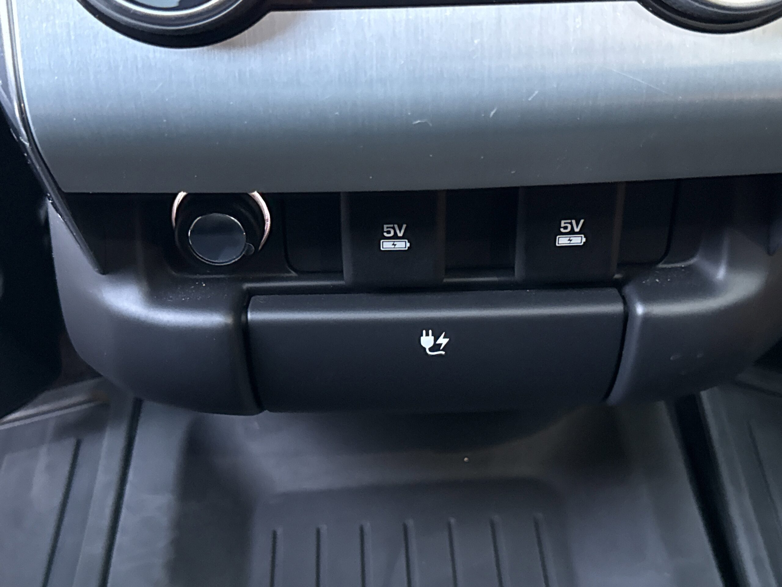 2021 Land Rover Range Rover Sport SVR