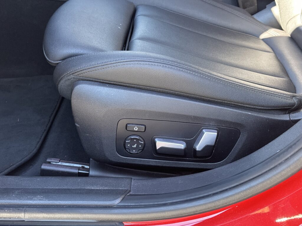 2021 BMW 3 Series 330i xDrive