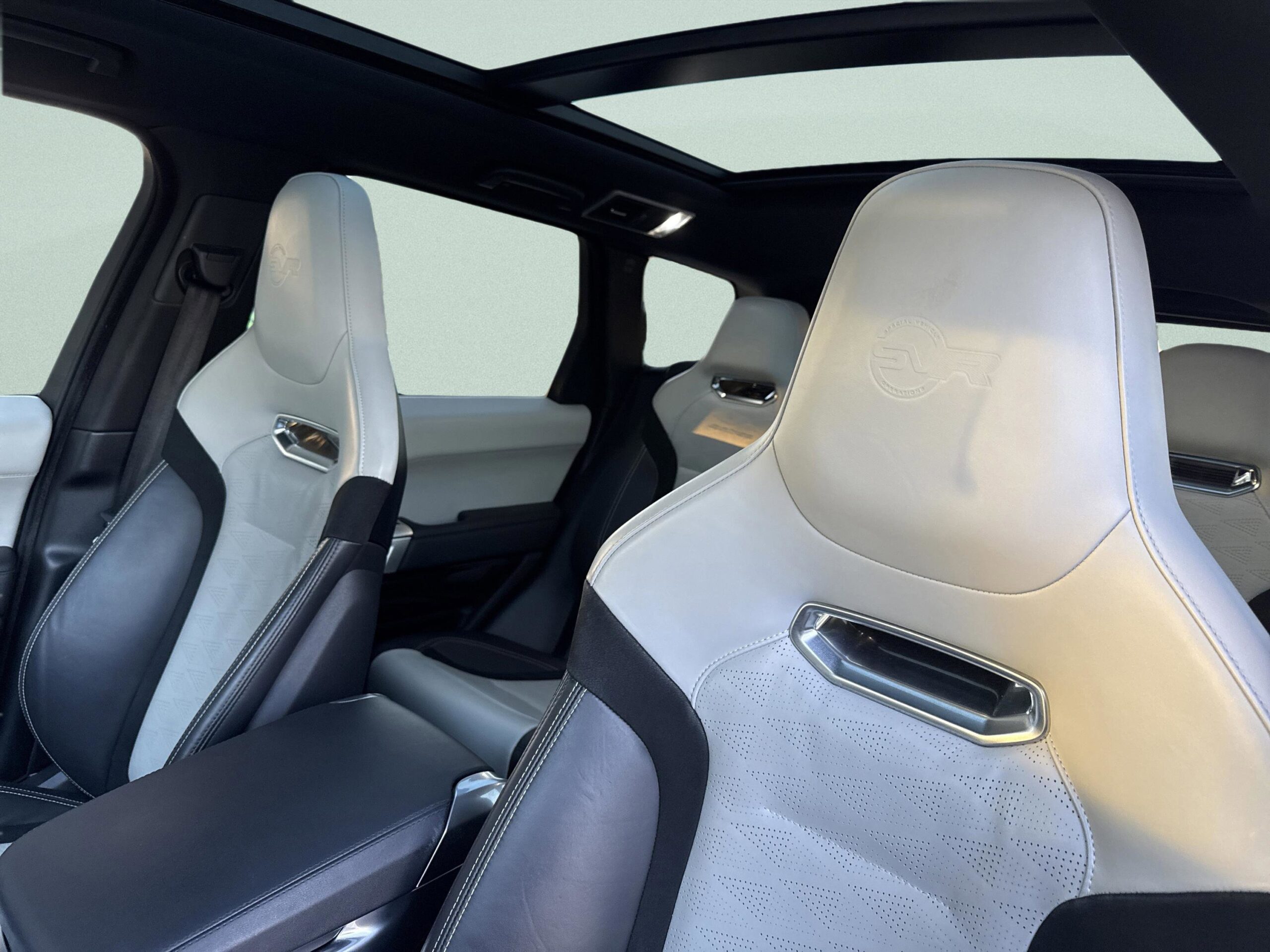 2021 Land Rover Range Rover Sport SVR