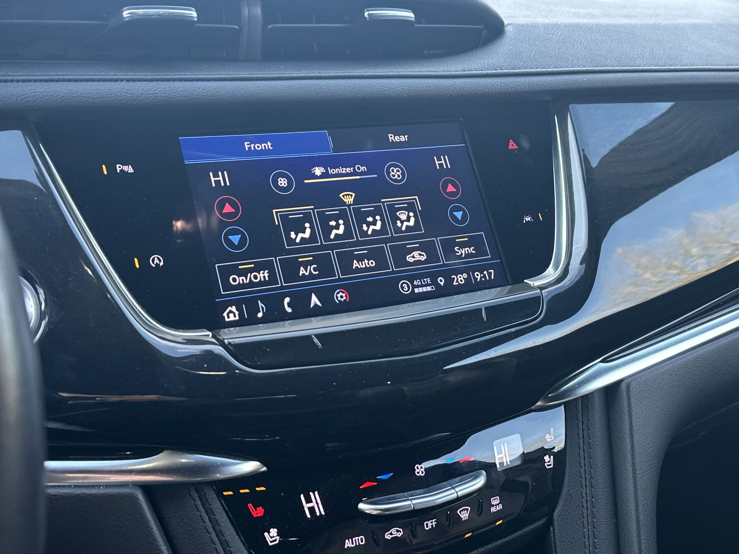2023 Cadillac XT6 FWD Premium Luxury