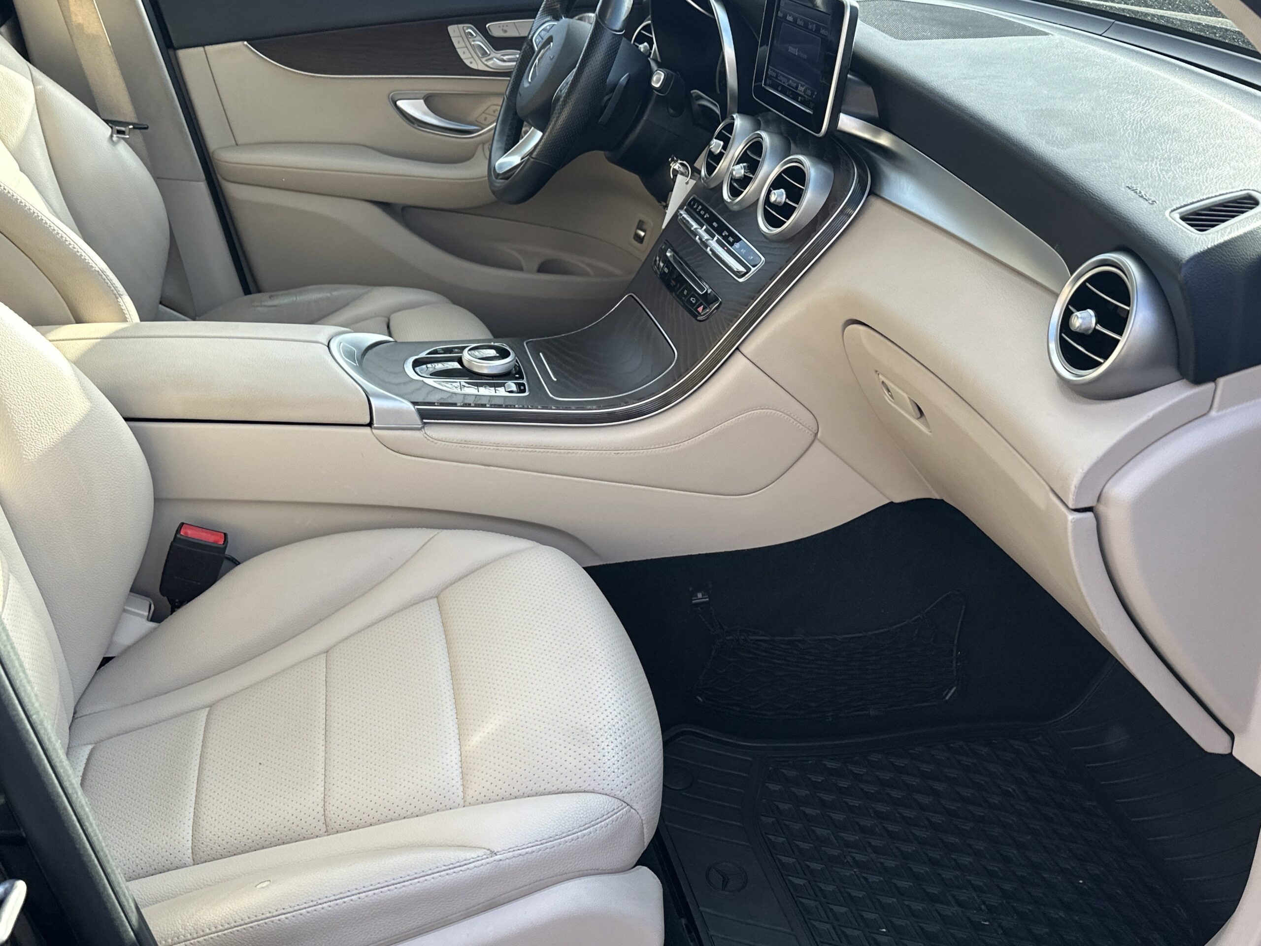 2019 Mercedes-Benz GLC GLC 300