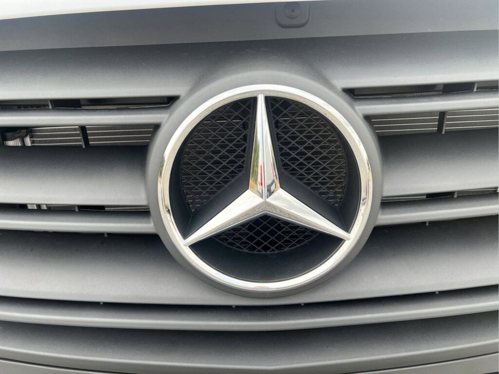 2025 Mercedes-Benz Sprinter Cargo Van 2500