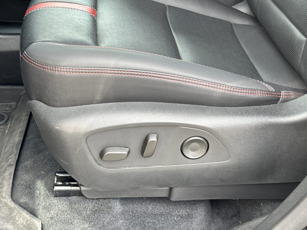 2024 Chevrolet Traverse AWD RS