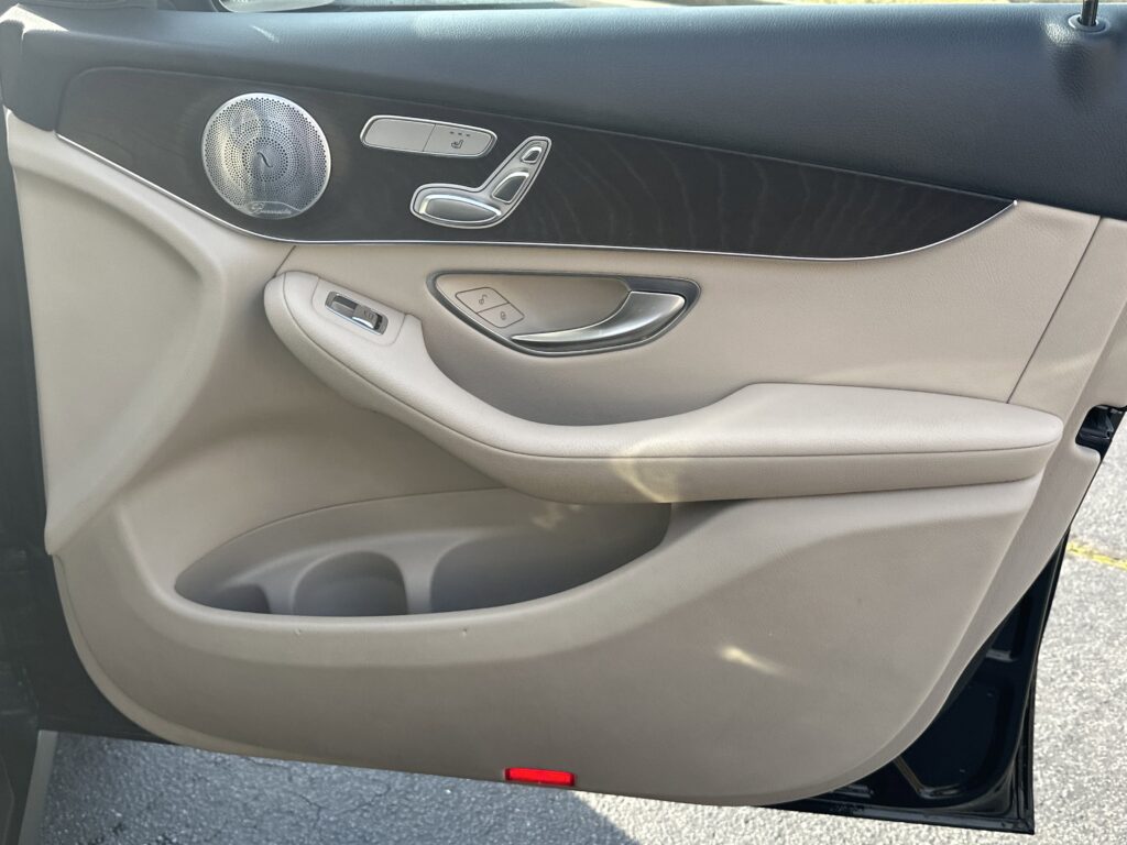 2019 Mercedes-Benz GLC GLC 300