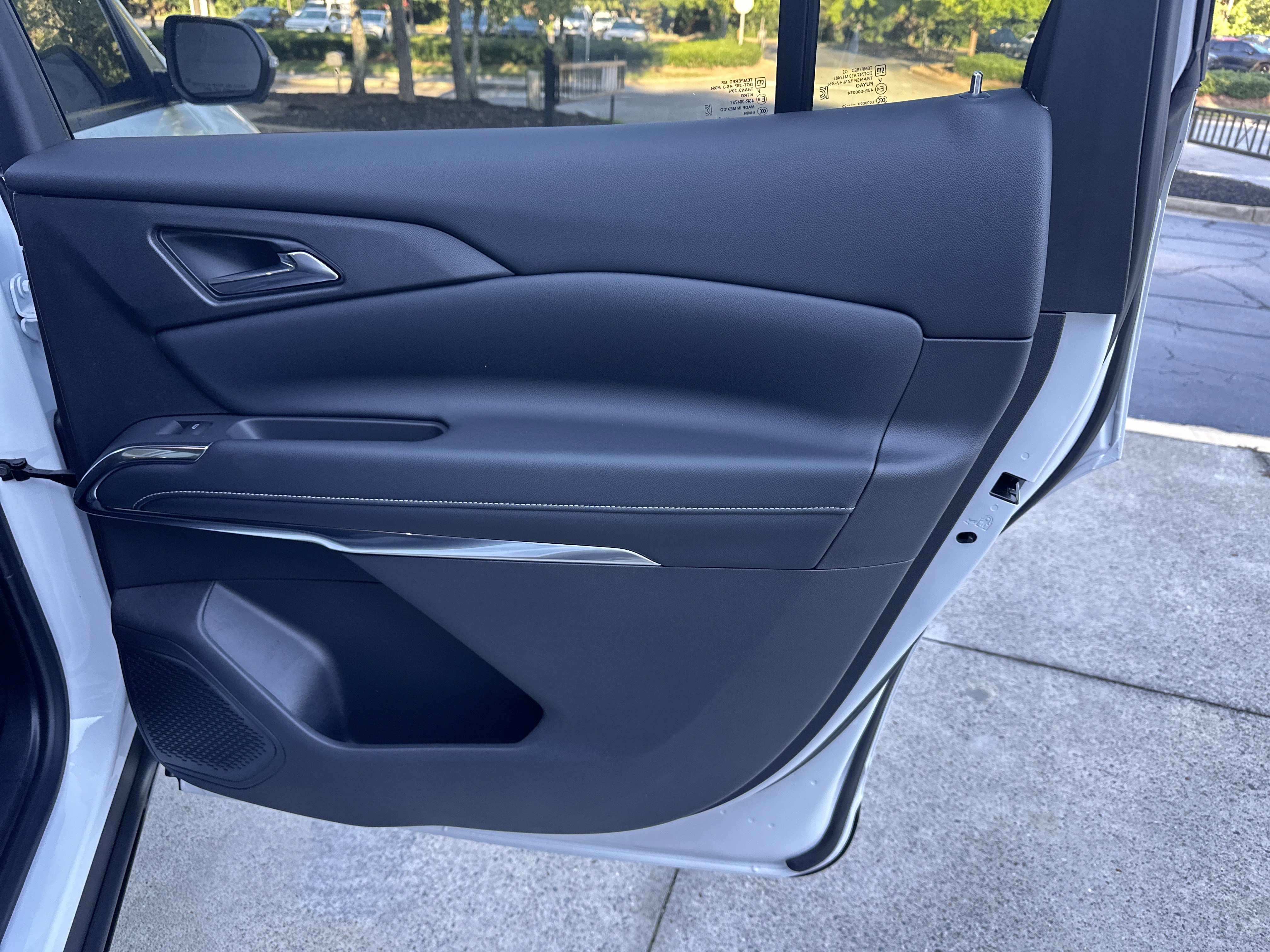 2025 Chevrolet Traverse FWD LT