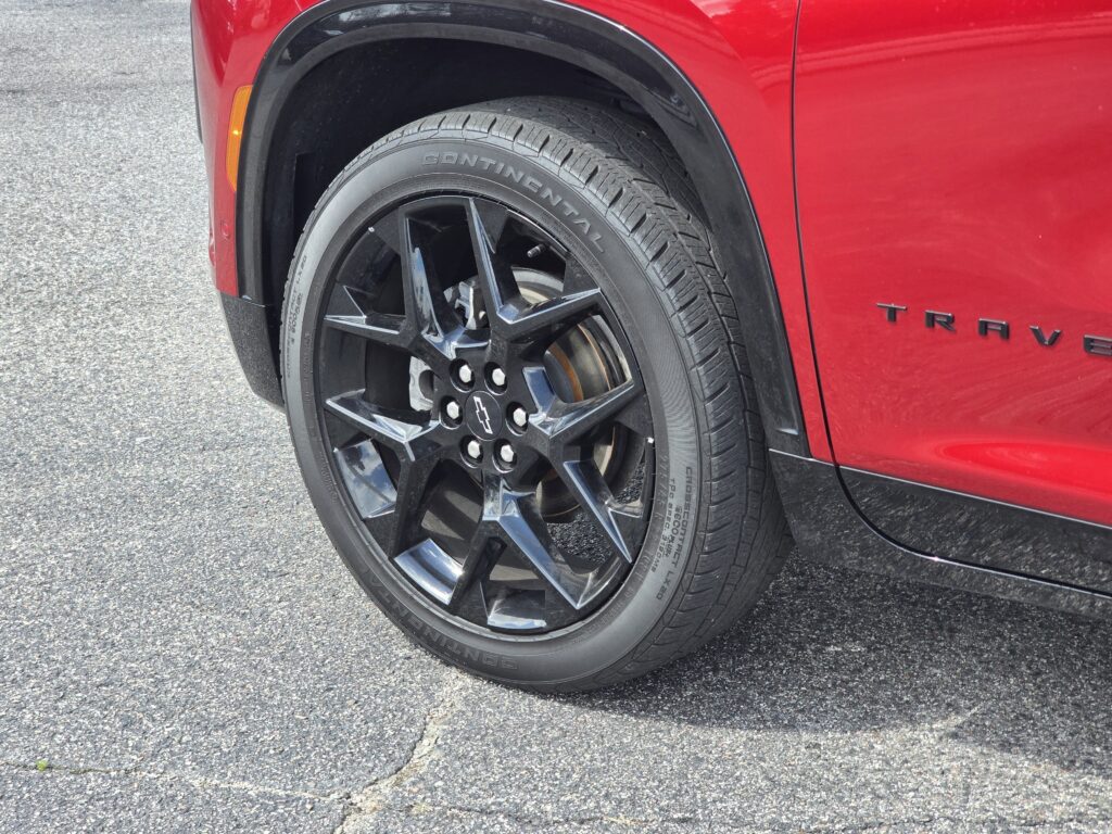 2024 Chevrolet Traverse FWD RS