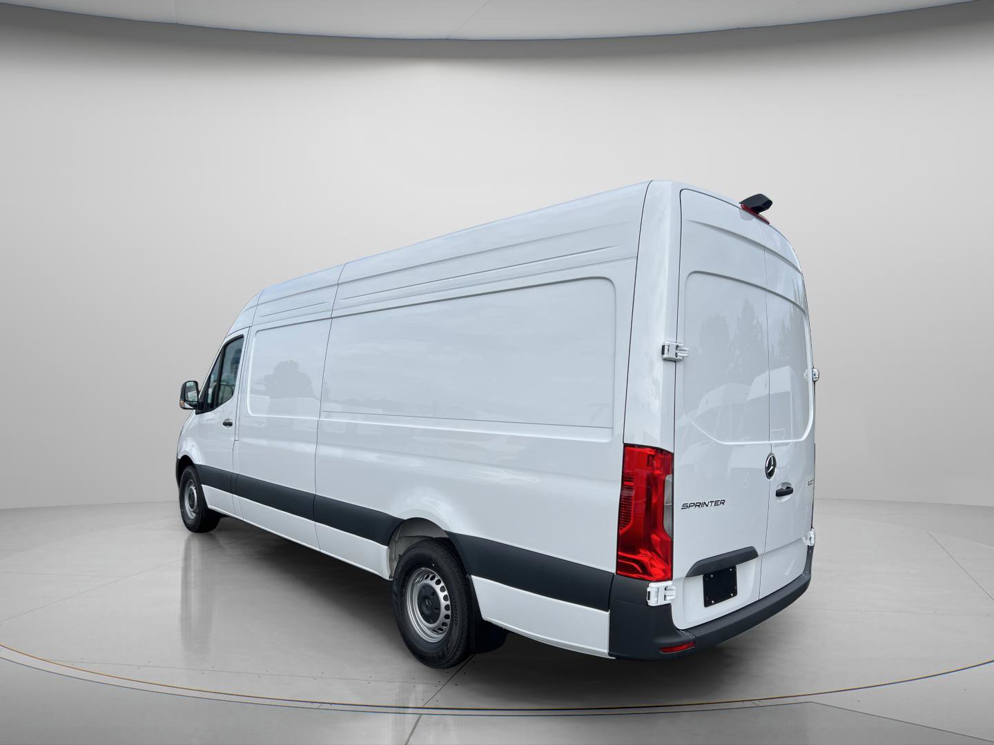 2025 Mercedes-Benz Sprinter Cargo Van 2500