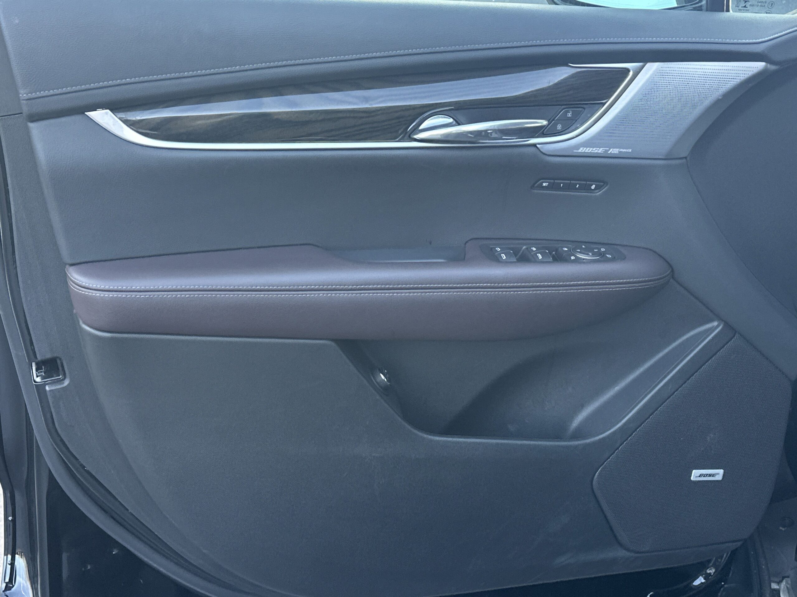 2023 Cadillac XT6 FWD Premium Luxury