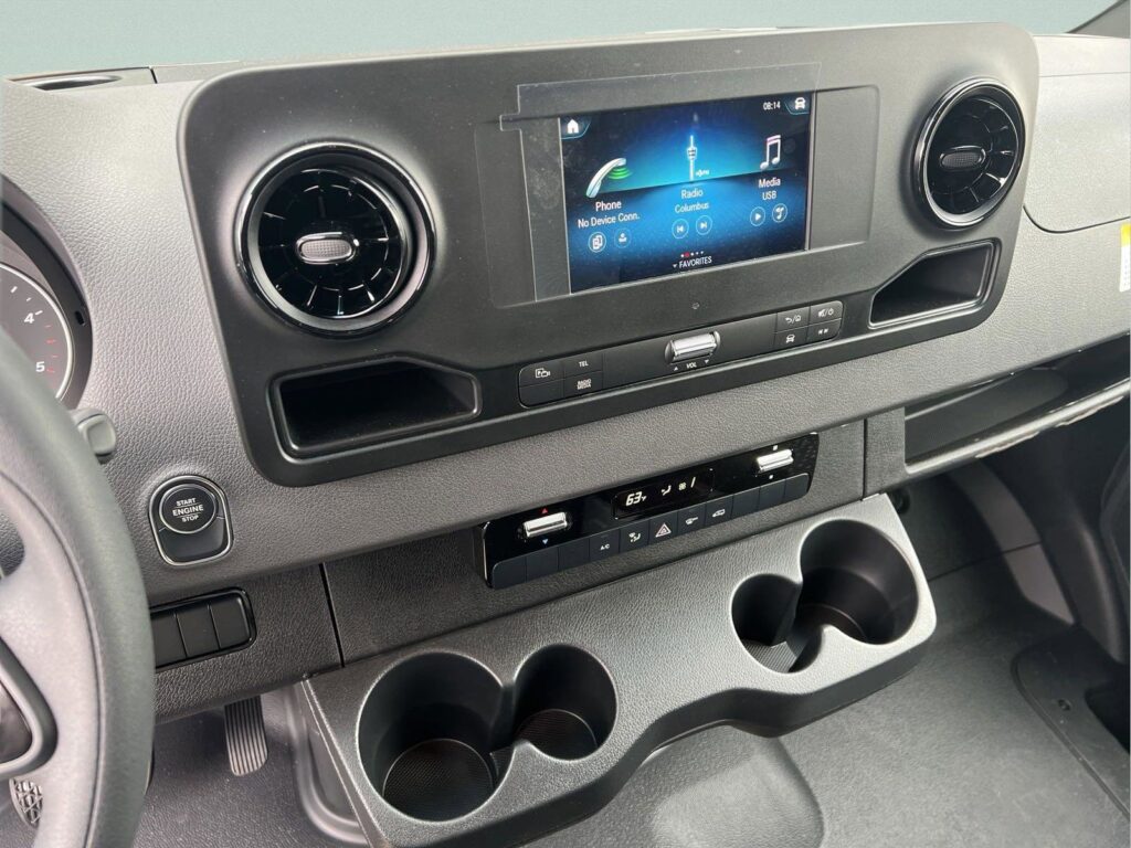 2024 Mercedes-Benz Sprinter Cargo Van 2500