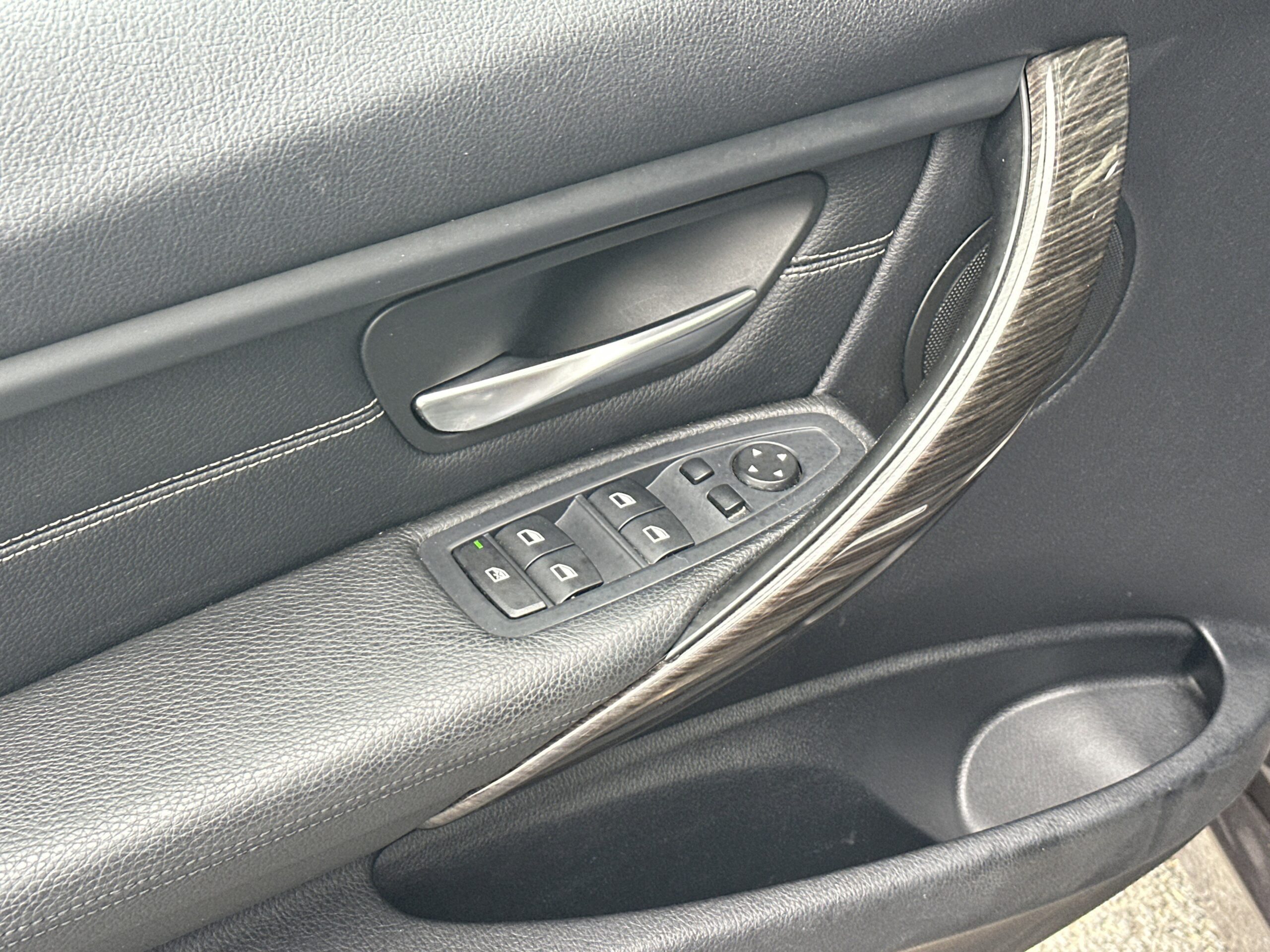 2013 BMW 3 Series 328i