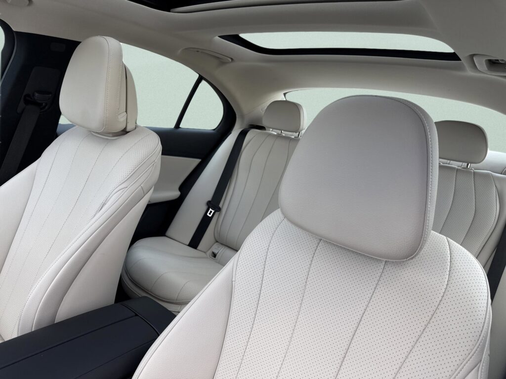 2025 Mercedes-Benz E-Class E 350