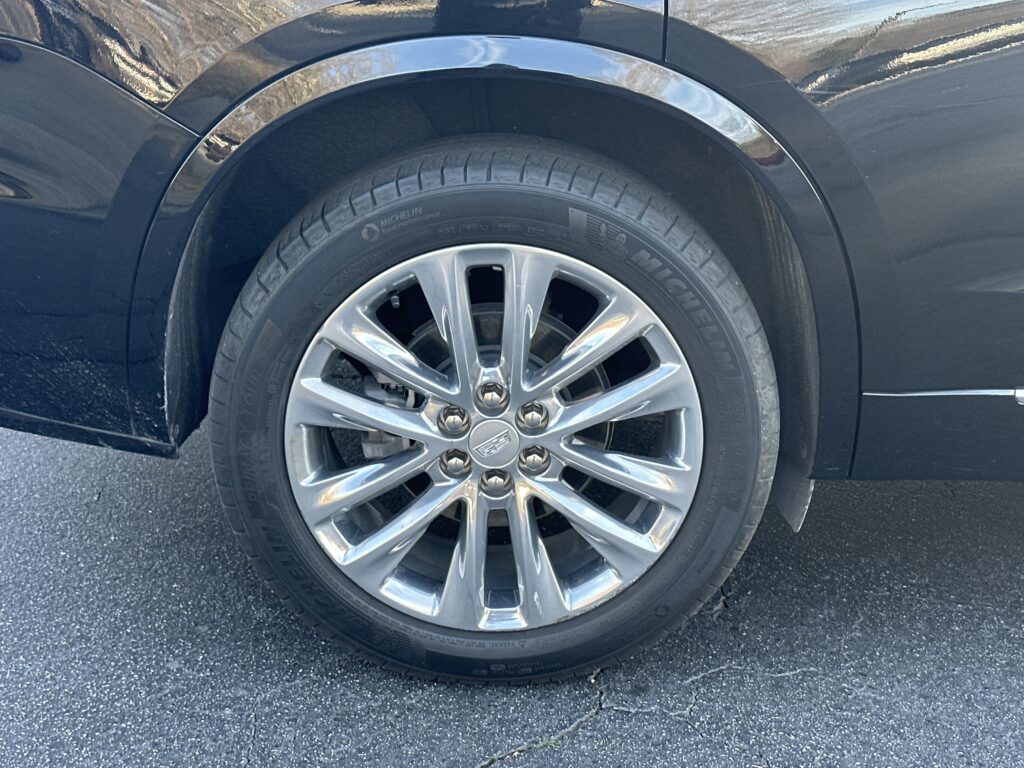 2023 Cadillac XT6 FWD Premium Luxury