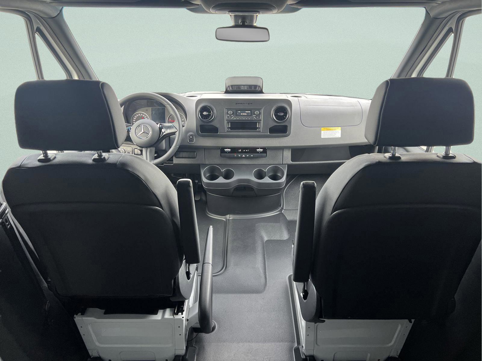 2025 Mercedes-Benz Sprinter Cargo Van 2500