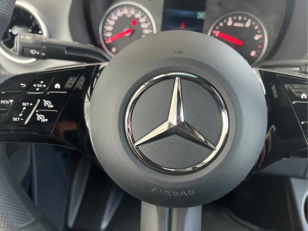 2025 Mercedes-Benz Sprinter Cargo Van 2500