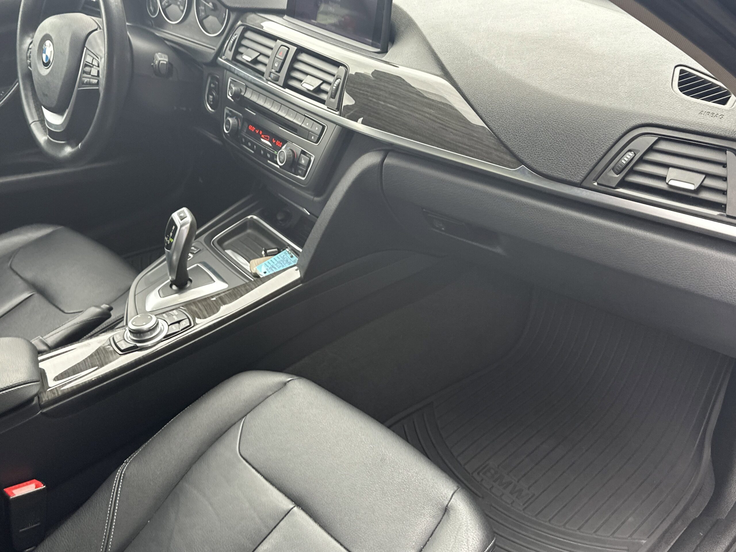 2013 BMW 3 Series 328i