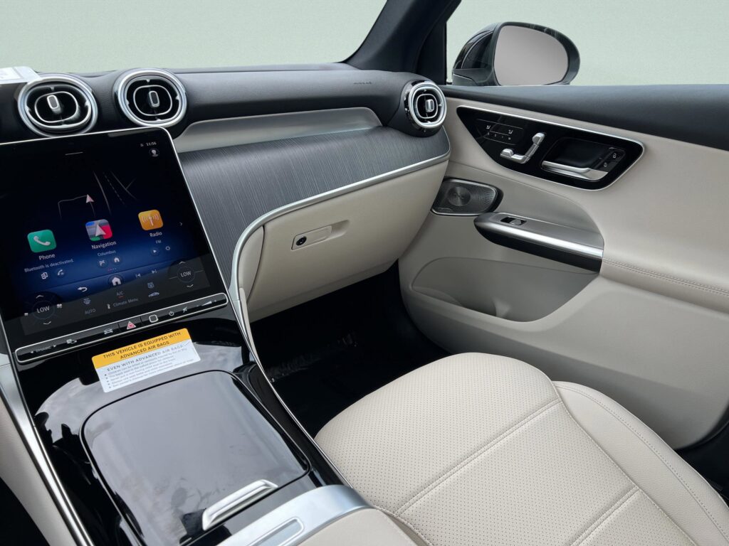 2025 Mercedes-Benz GLC GLC 300