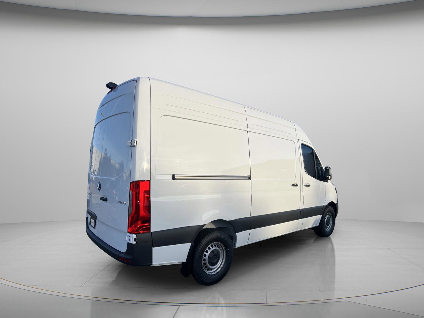 2025 Mercedes-Benz Sprinter Cargo Van 2500