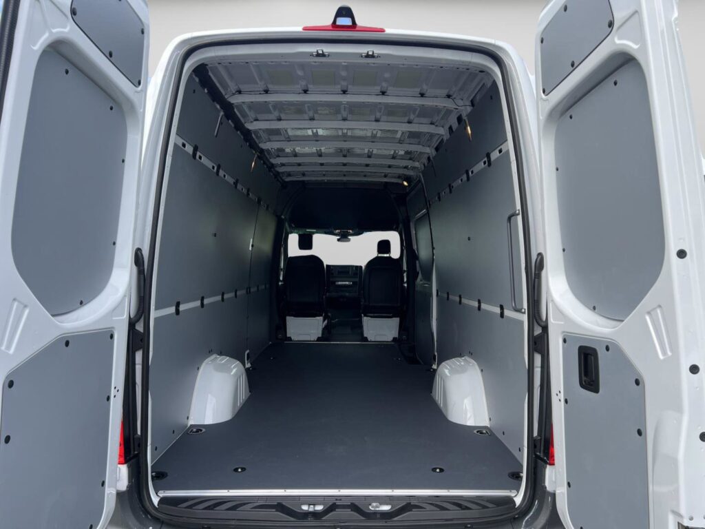 2025 Mercedes-Benz Sprinter Cargo Van 2500