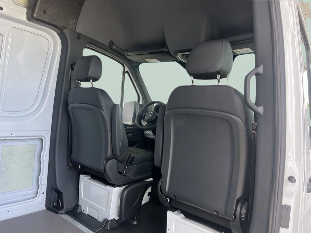 2025 Mercedes-Benz Sprinter Cargo Van 2500
