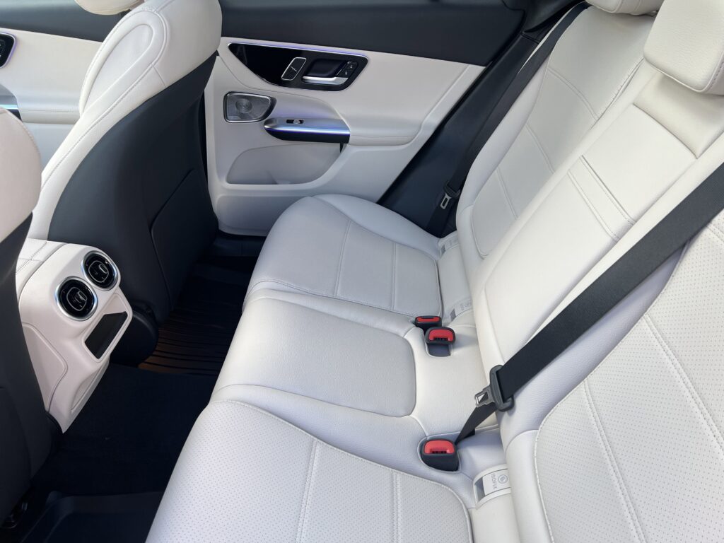 2025 Mercedes-Benz GLC GLC 300