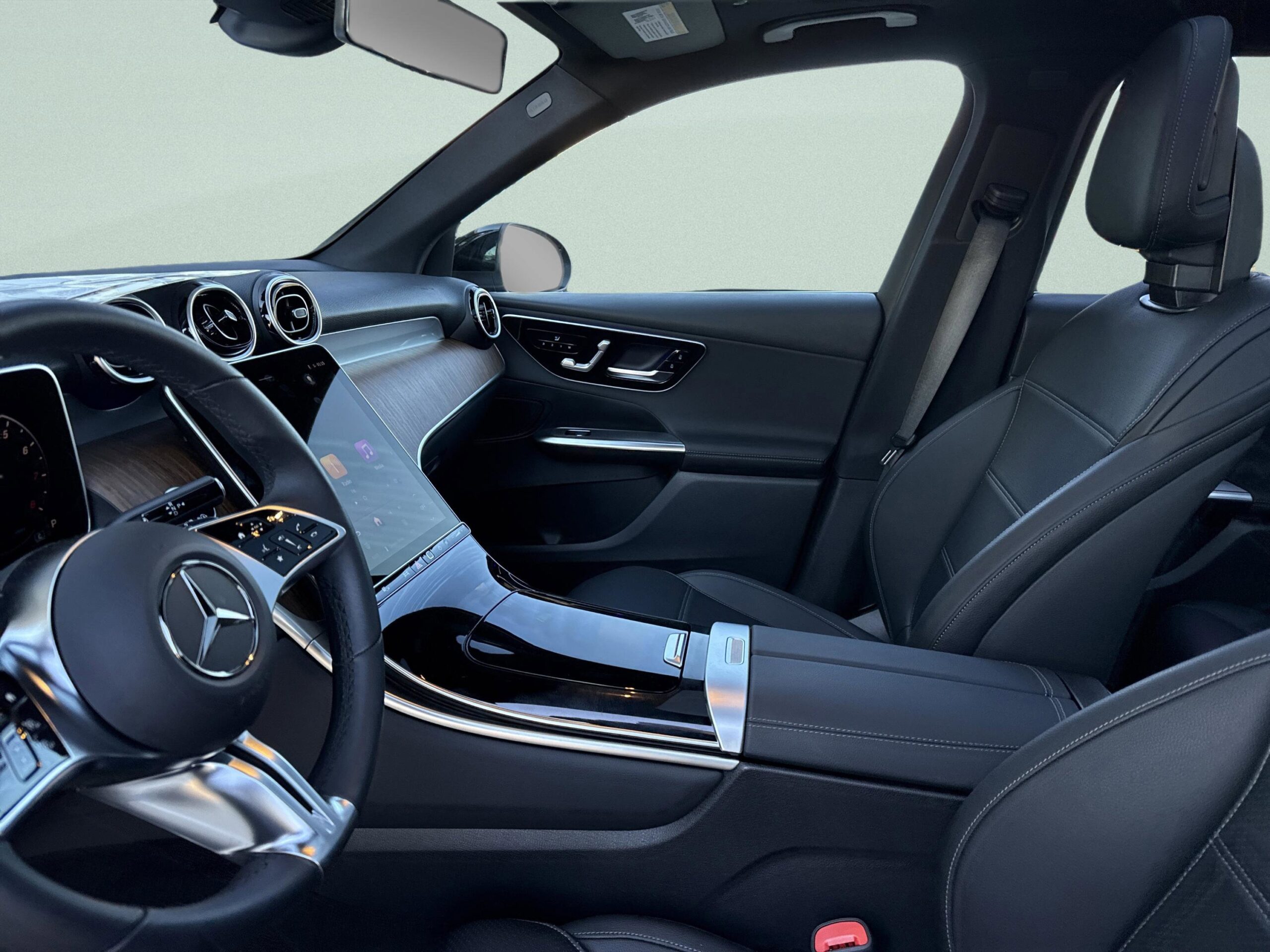 2025 Mercedes-Benz GLC GLC 300