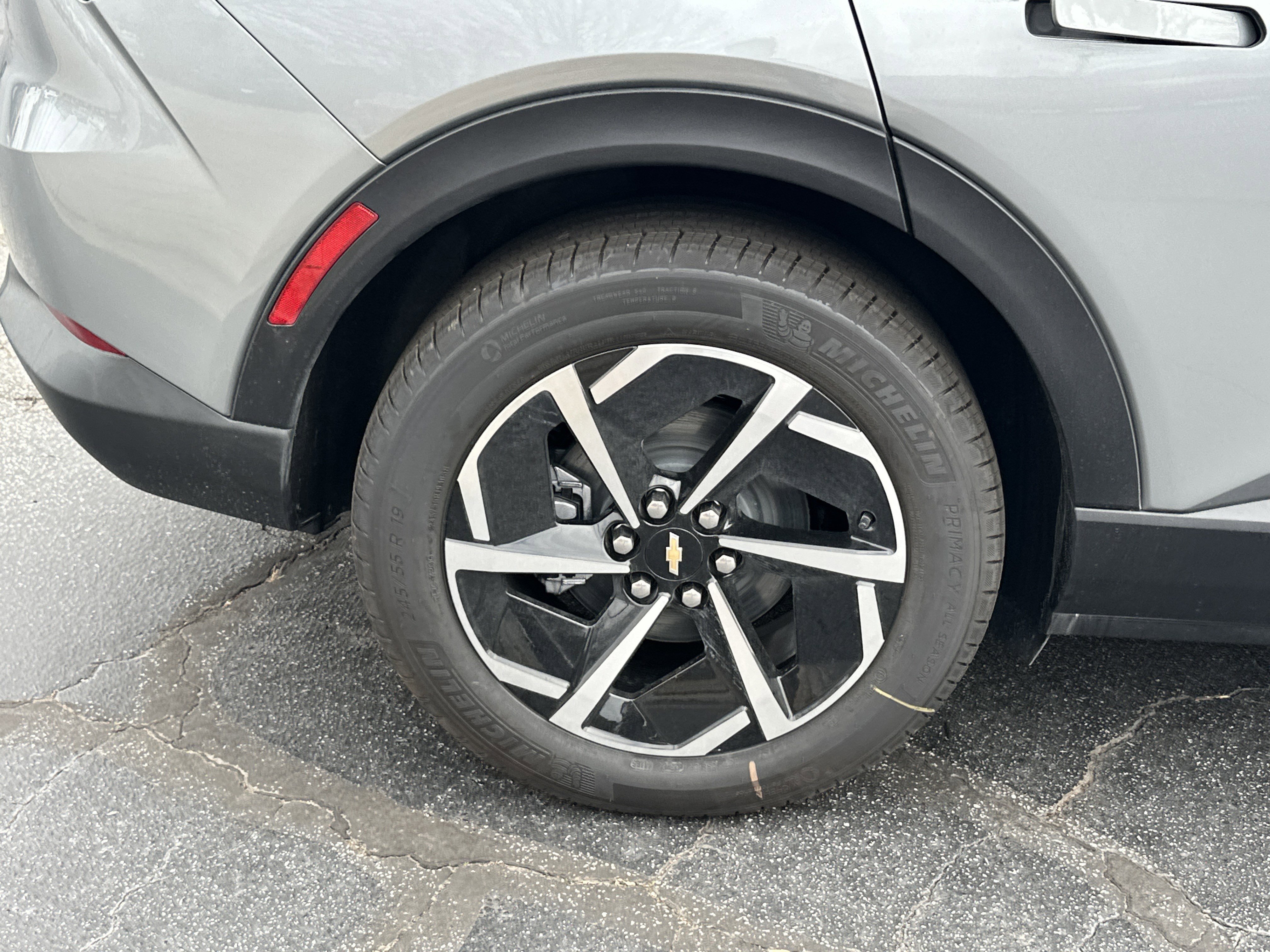 2026 Chevrolet Equinox EV LT1 w/PCY