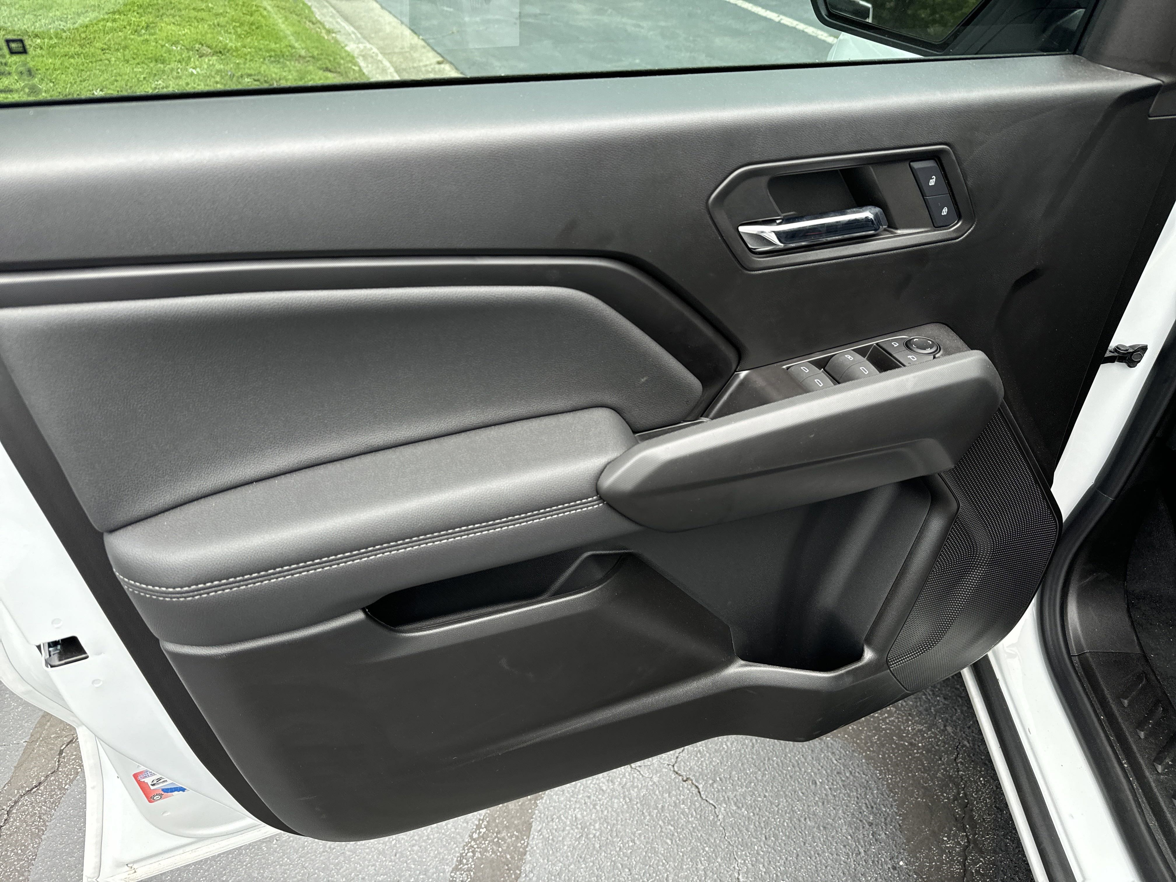 2024 Chevrolet Colorado 4WD LT