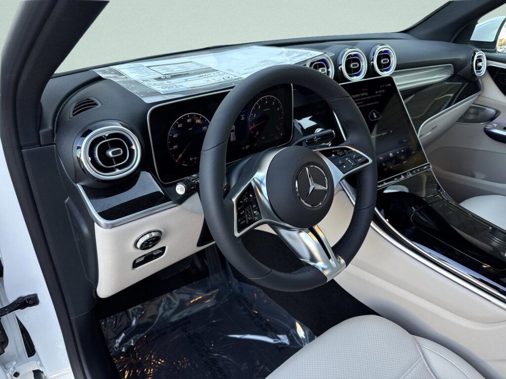 2026 Mercedes-Benz GLC GLC 300
