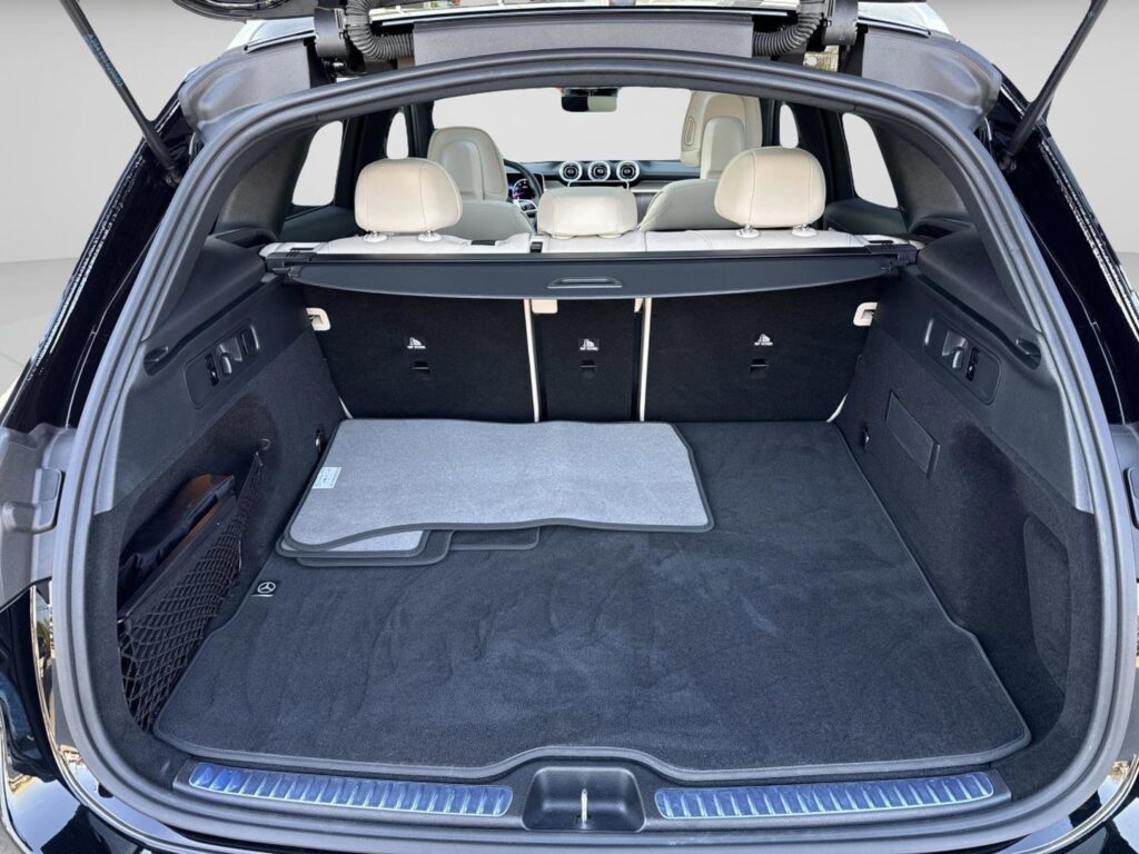2023 Mercedes-Benz GLC GLC 300