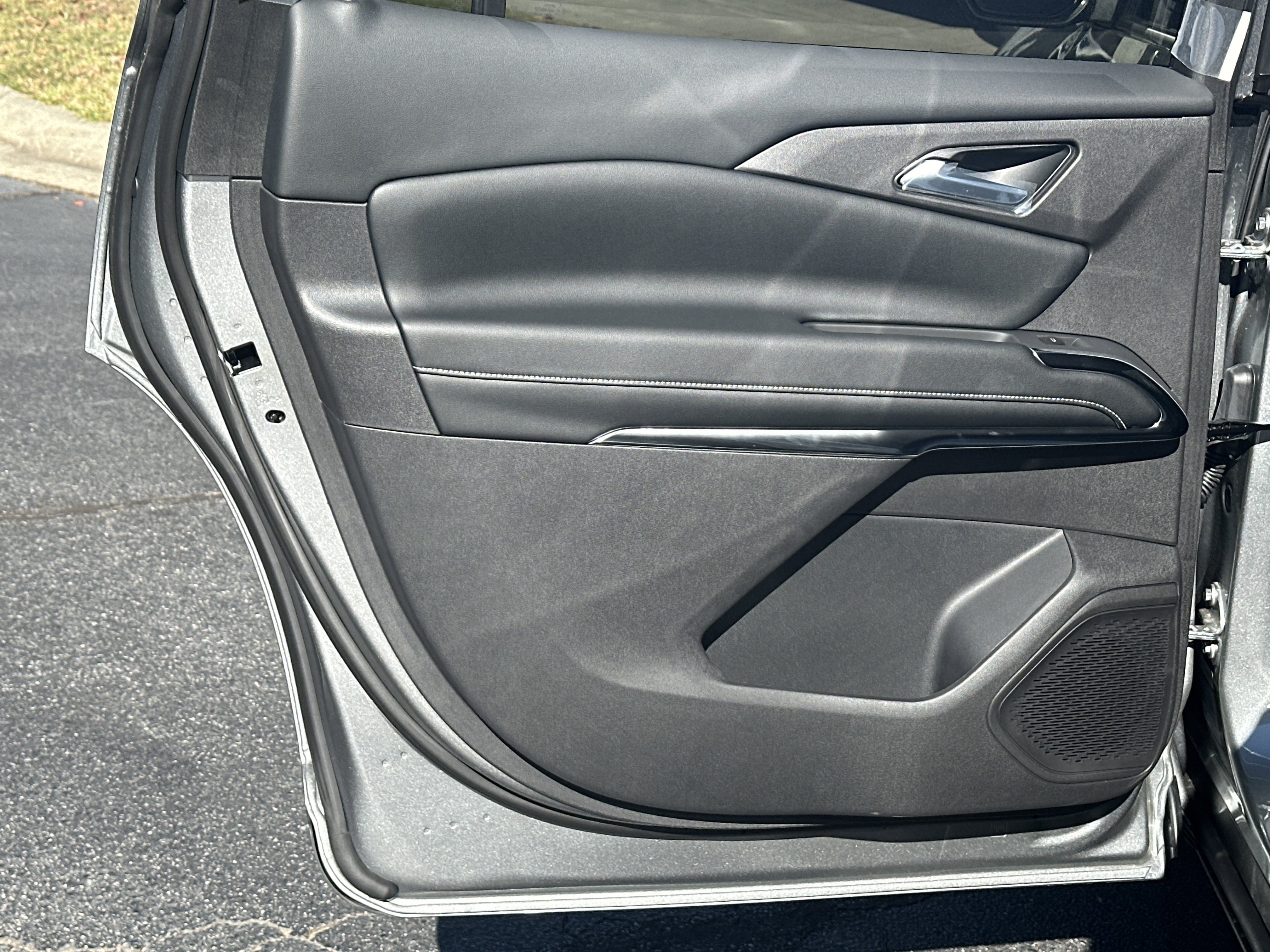 2025 Chevrolet Traverse FWD LT