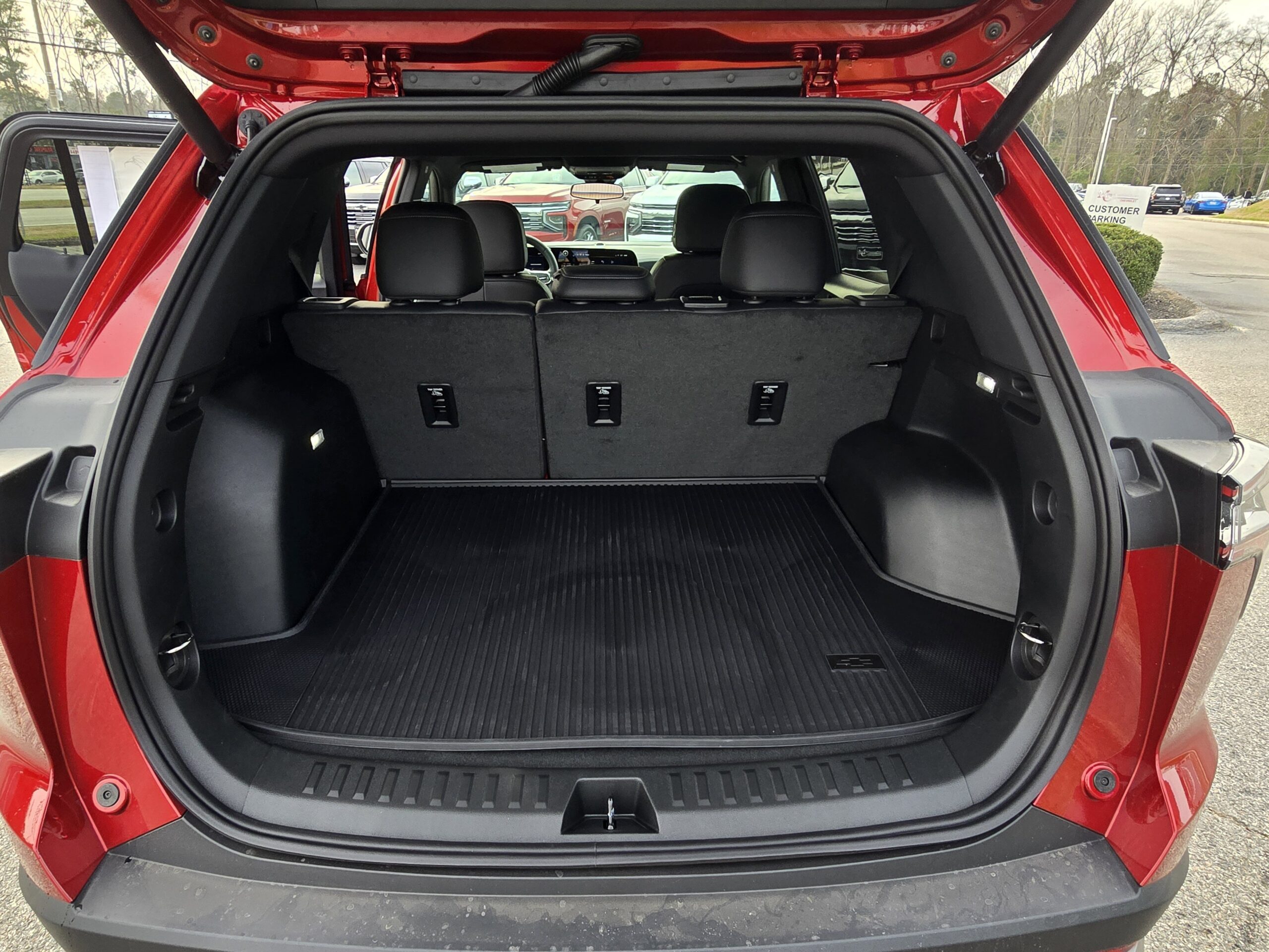2026 Chevrolet Equinox FWD LT