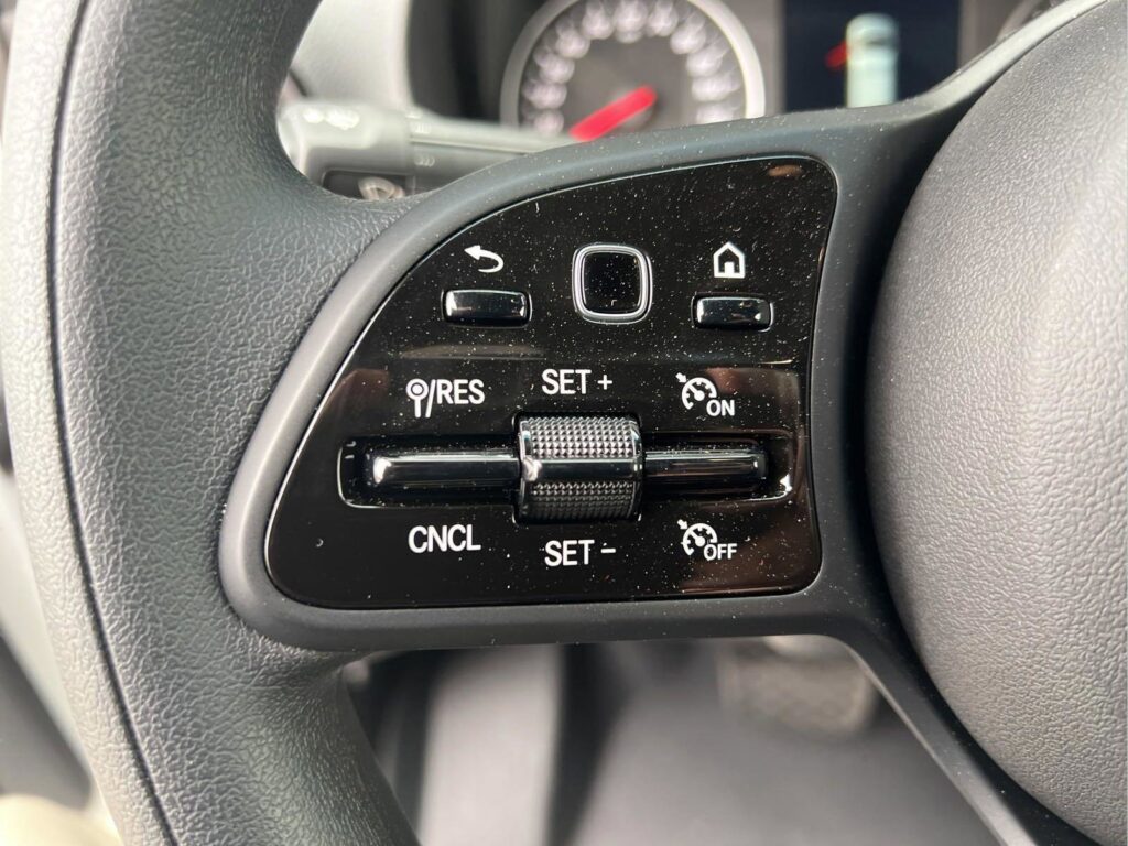 2024 Mercedes-Benz Sprinter Cargo Van 2500