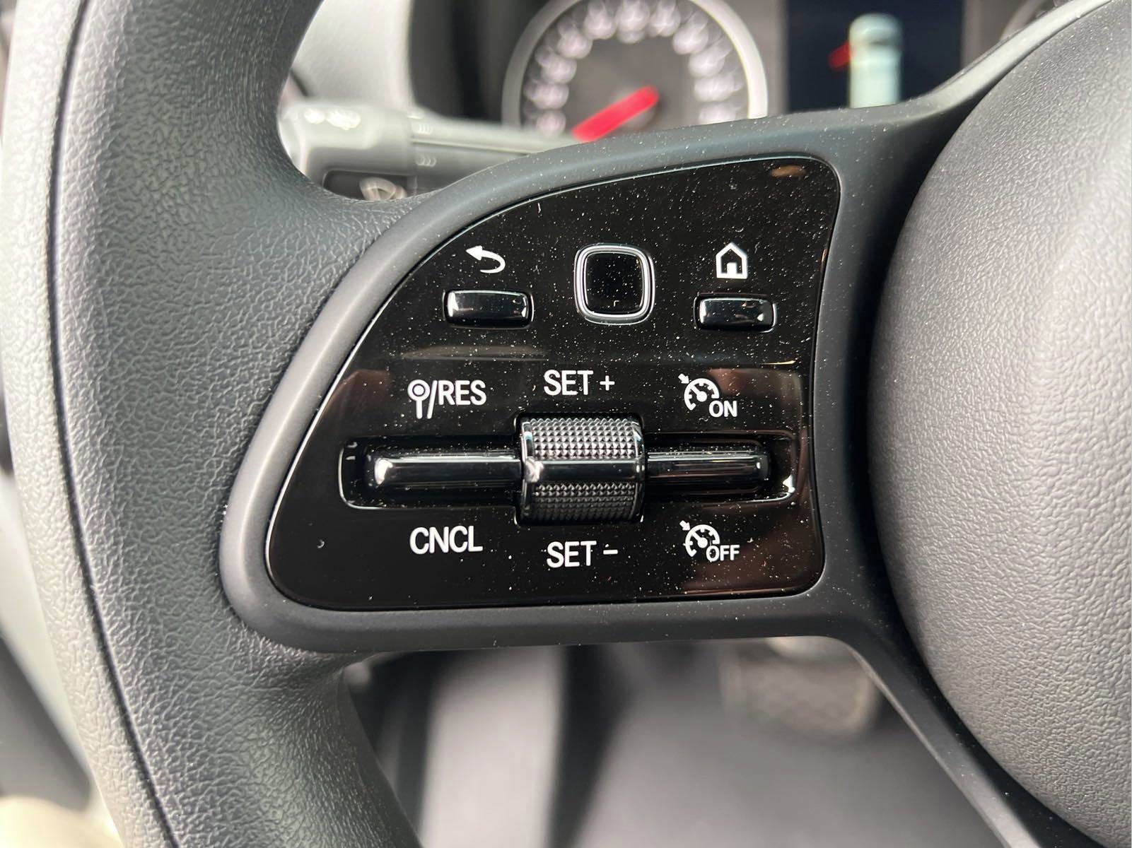 2024 Mercedes-Benz Sprinter Cargo Van 2500