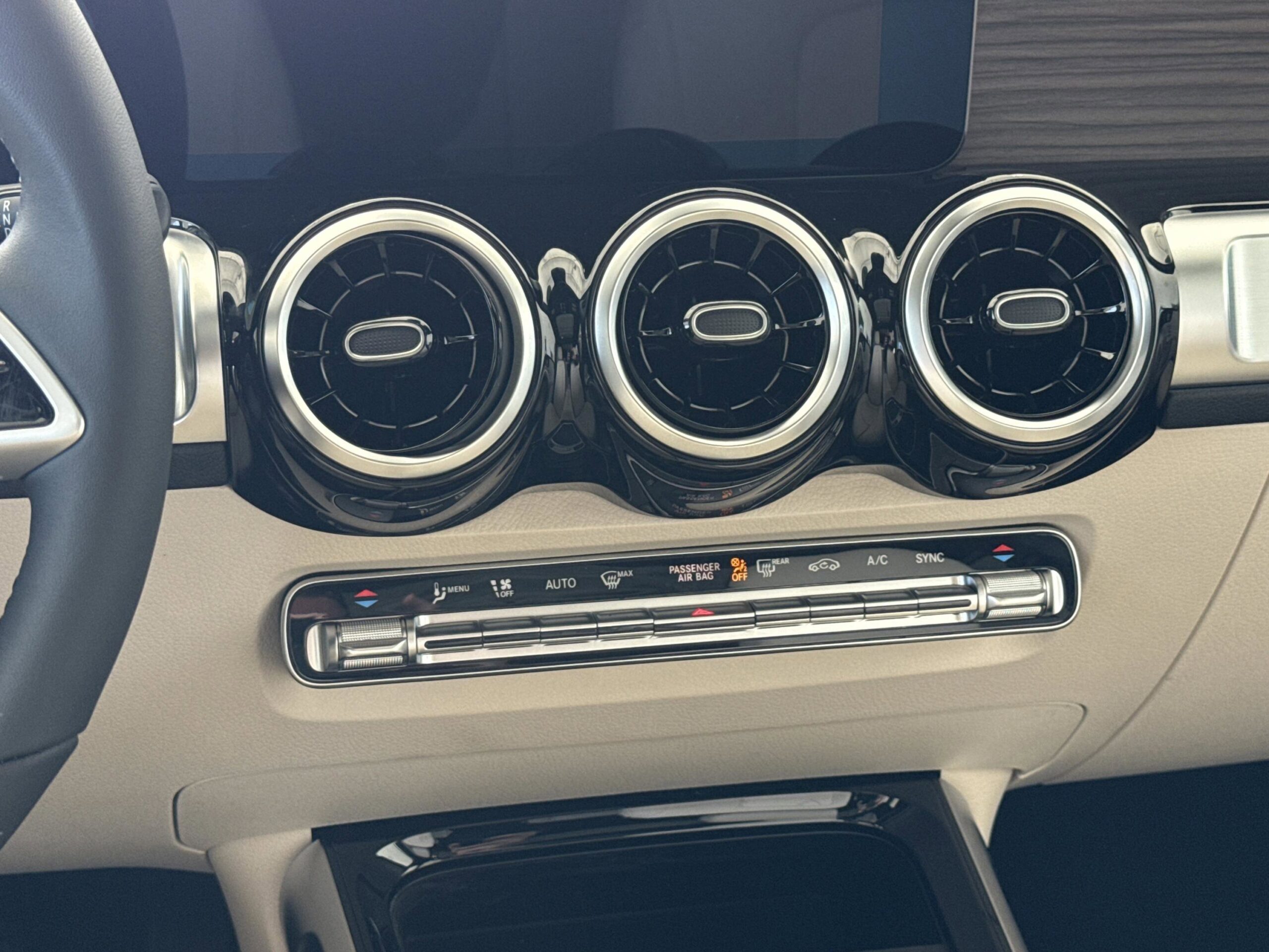 2026 Mercedes-Benz GLB GLB 250