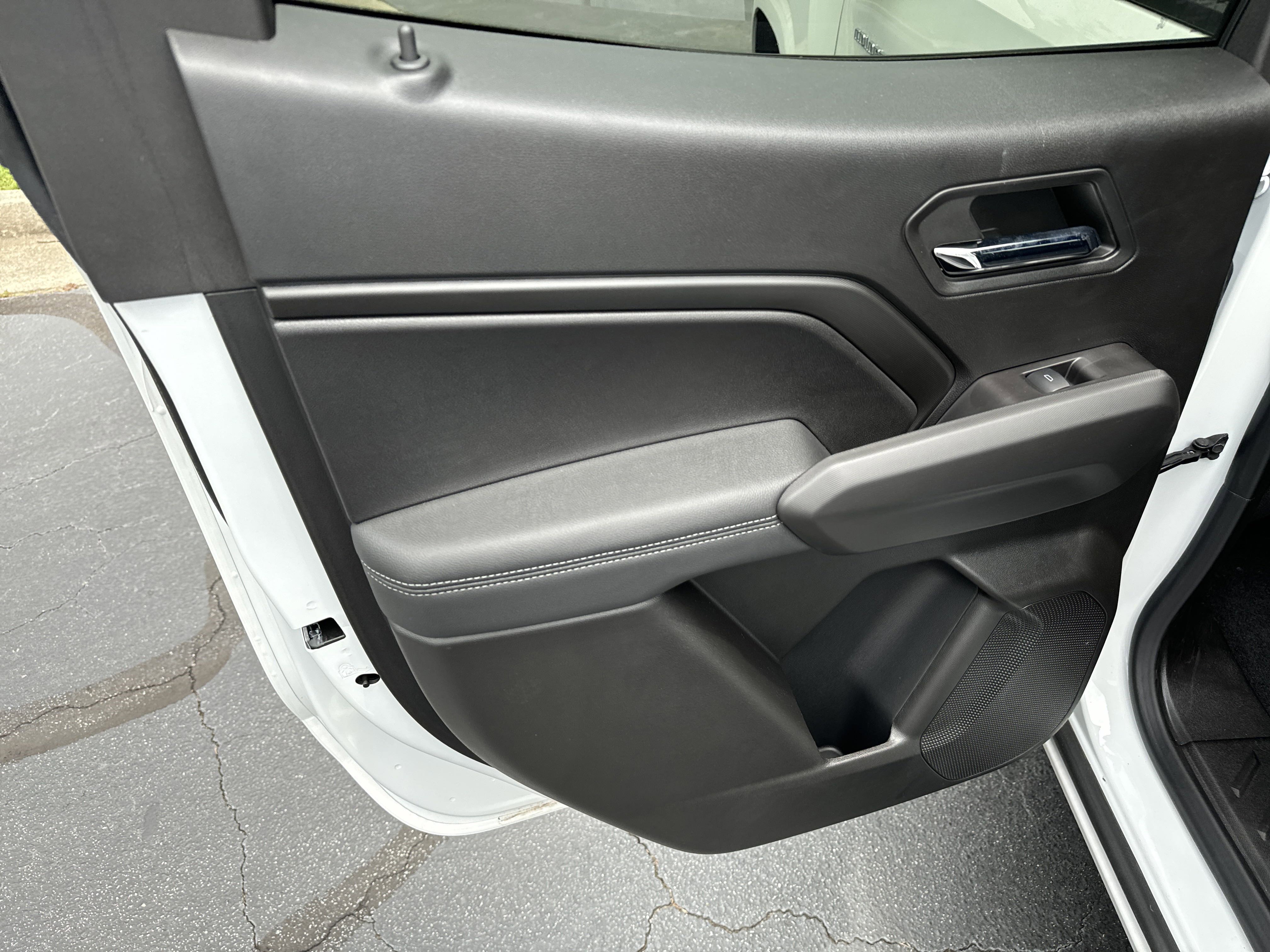 2024 Chevrolet Colorado 4WD LT
