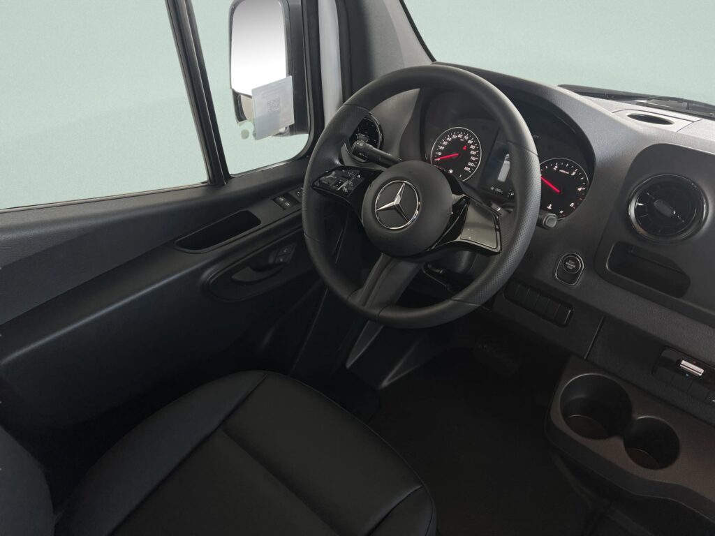 2025 Mercedes-Benz Sprinter Cargo Van 2500
