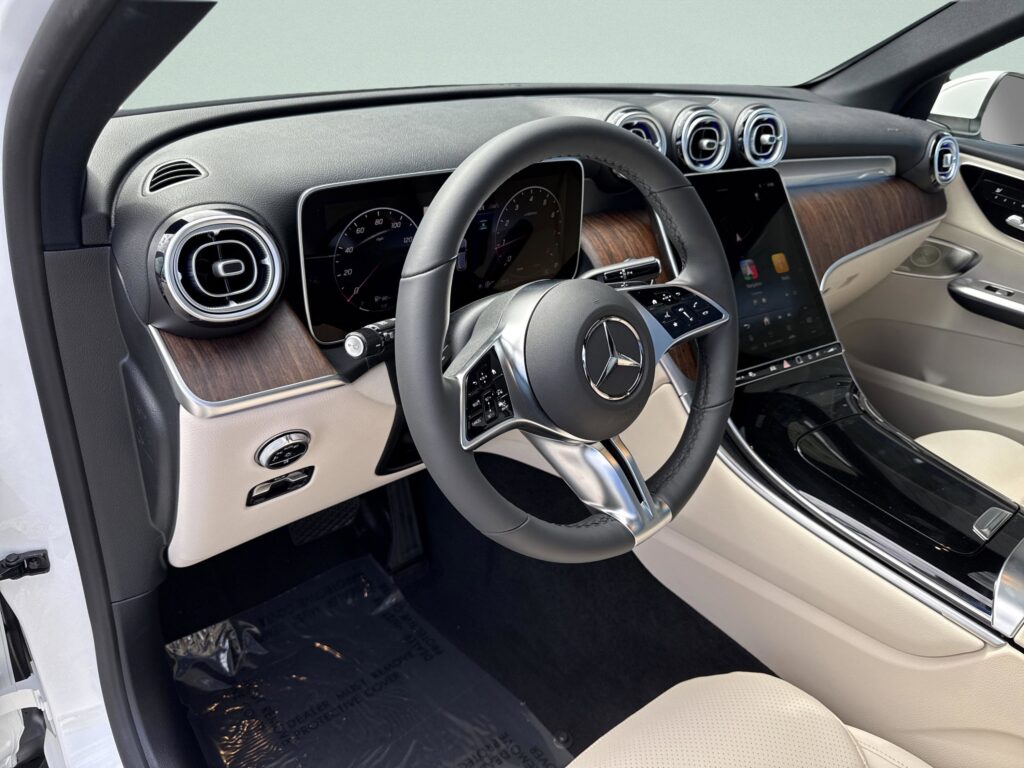 2026 Mercedes-Benz GLC GLC 300