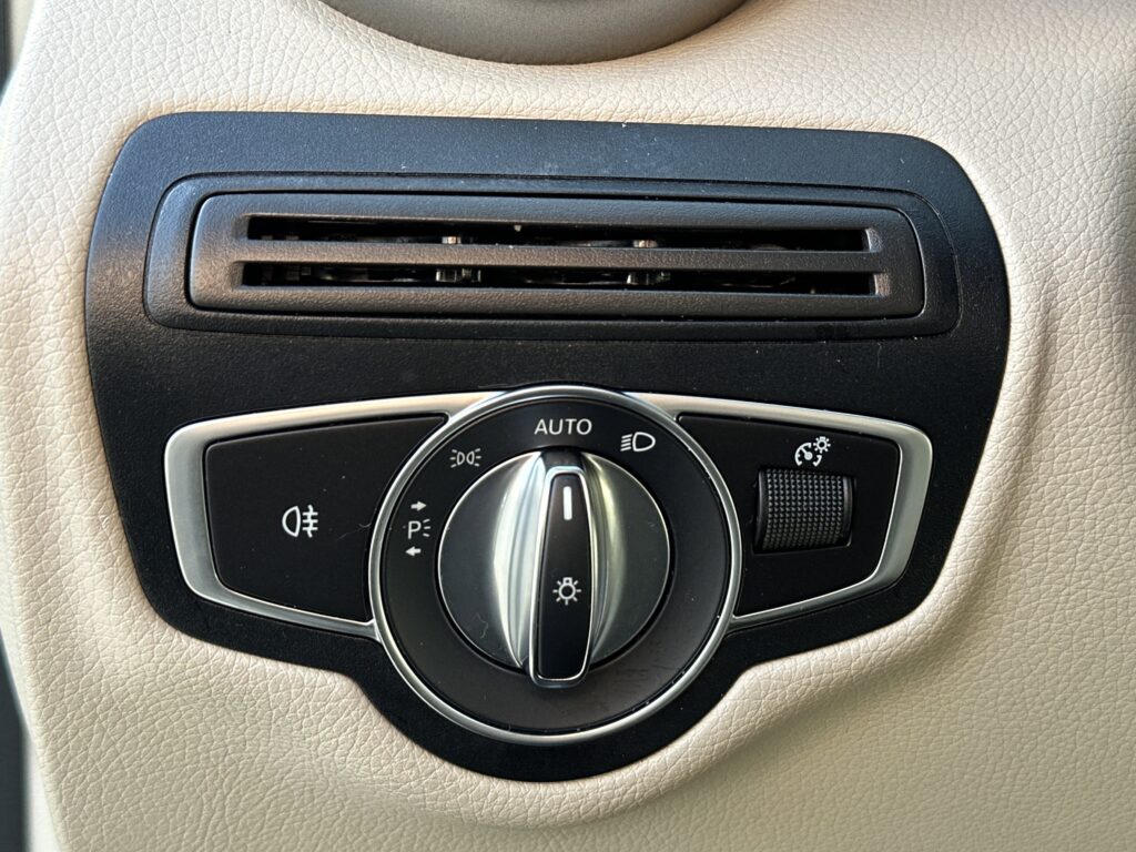 2019 Mercedes-Benz GLC GLC 300