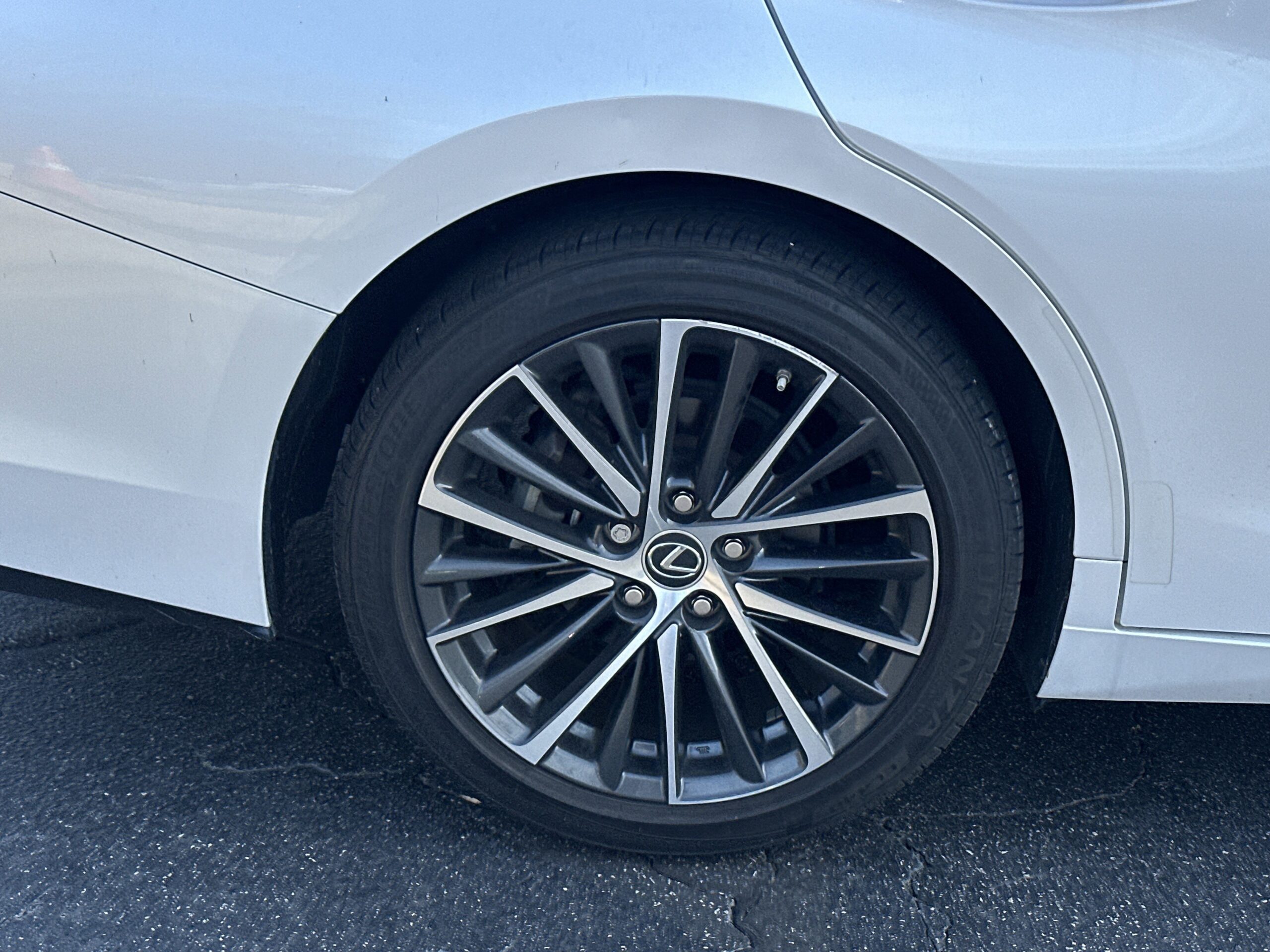 2024 Lexus ES ES 350