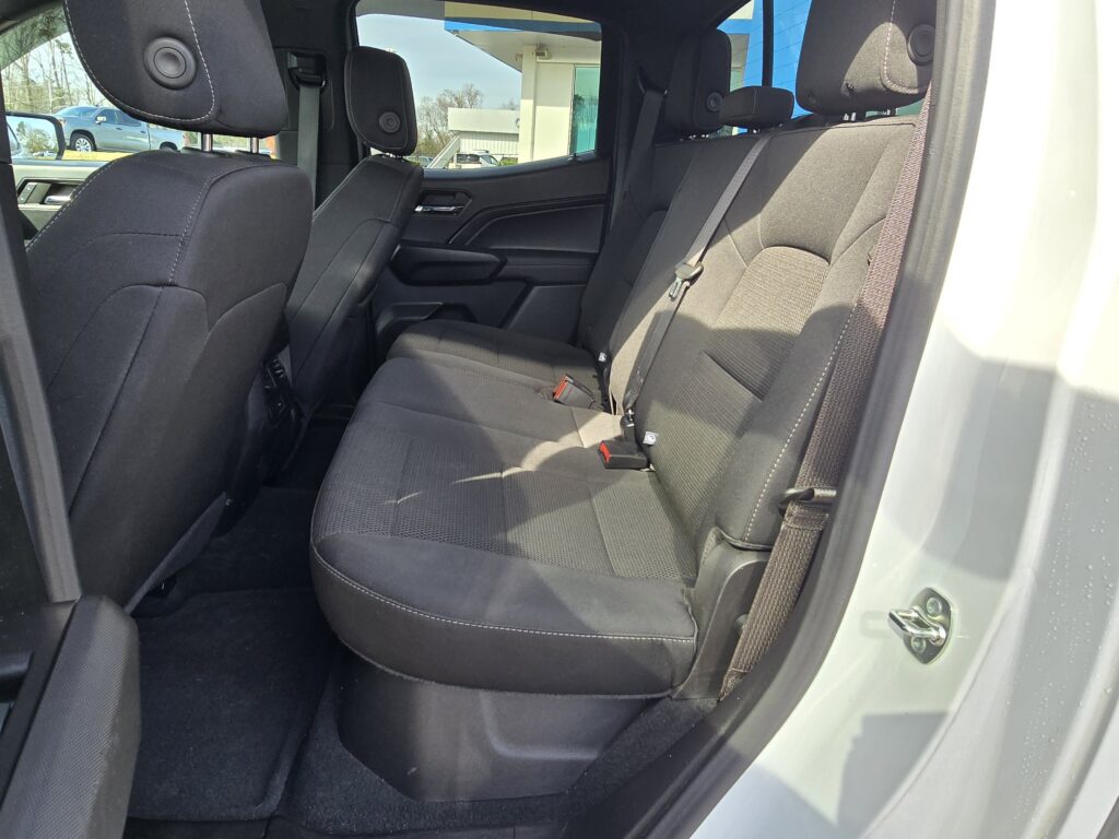 2024 Chevrolet Colorado 2WD LT