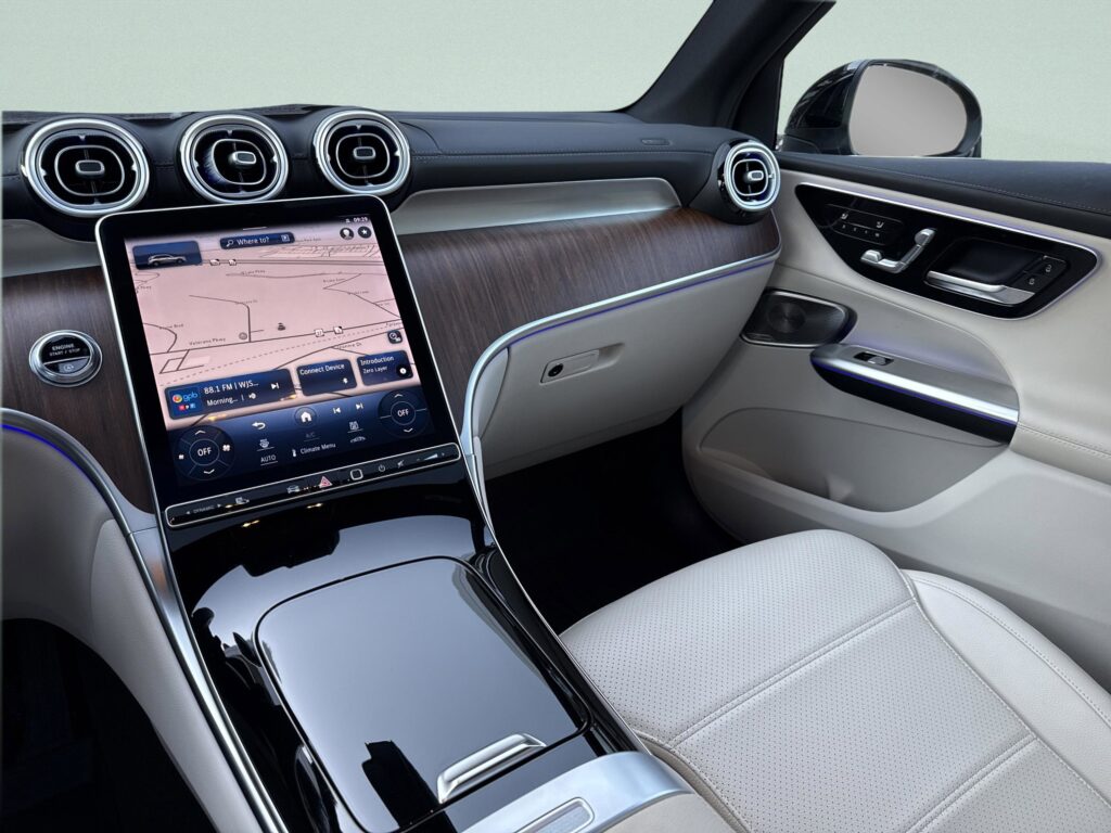 2023 Mercedes-Benz GLC GLC 300